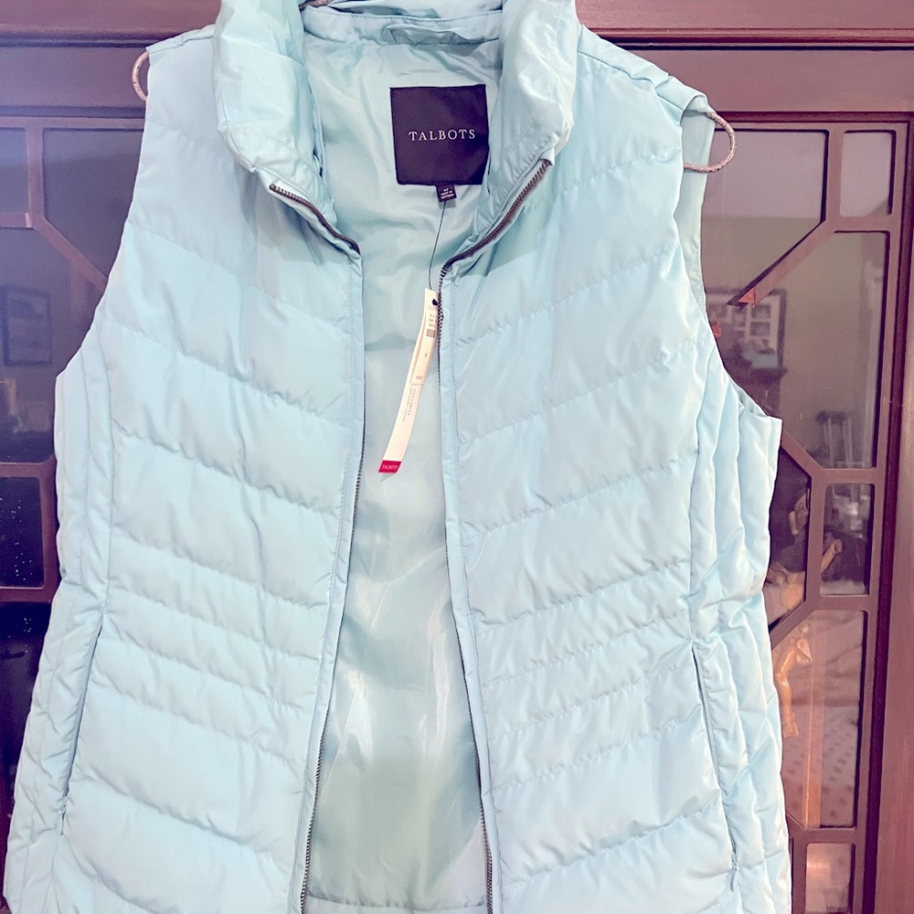 Puffer vest down Talbots new never worn size medium